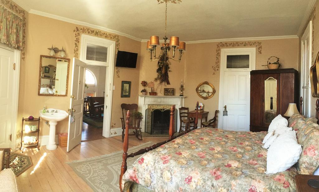 سالت ليك سيتي Historic Ellerbeck Mansion Bed & Breakfast الغرفة الصورة